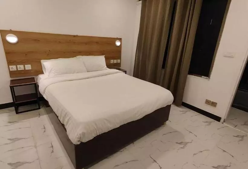 هتل Graceland Skardu