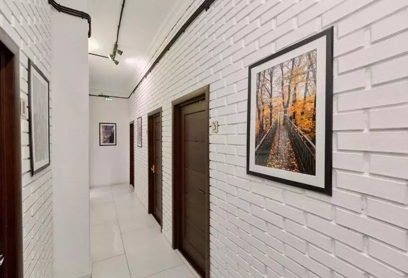 هاستل Hello Inn Budget