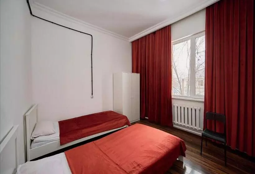 هاستل Hello Inn Budget