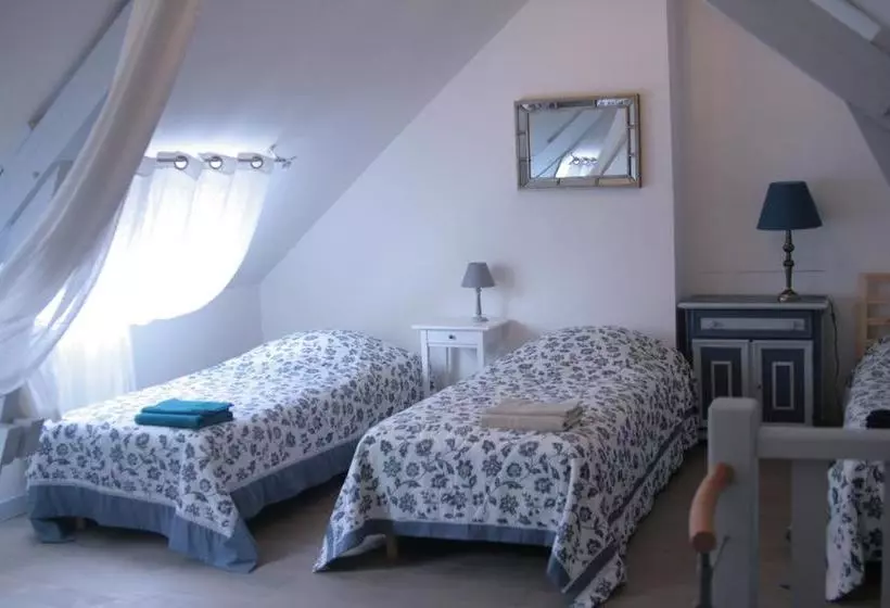 Aamiaismajoitus (B&B) Domaine Des Douves
