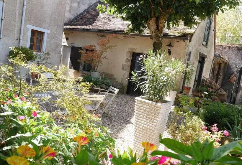 Aamiaismajoitus (B&B) L Arbre D Ange