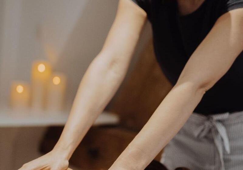 مبيت وإفطار La Villa Guy & Spa   Teritoria