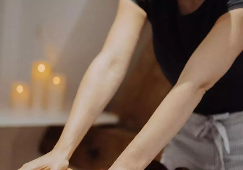 ベッドアンドブレックファースト La Villa Guy & Spa Teritoria