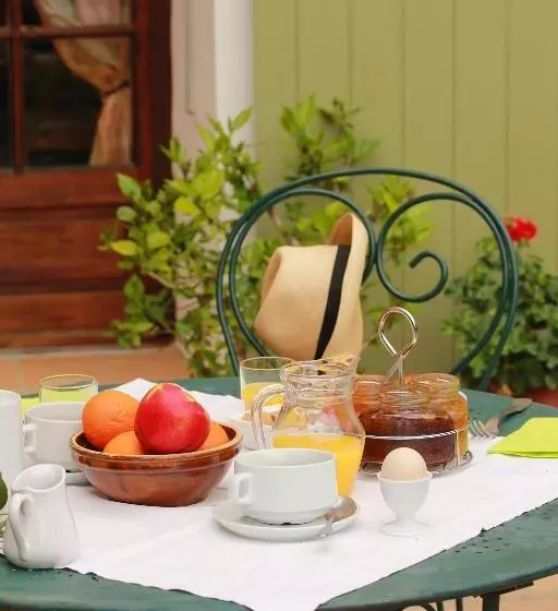 Aamiaismajoitus (B&B) Lo Rastelié