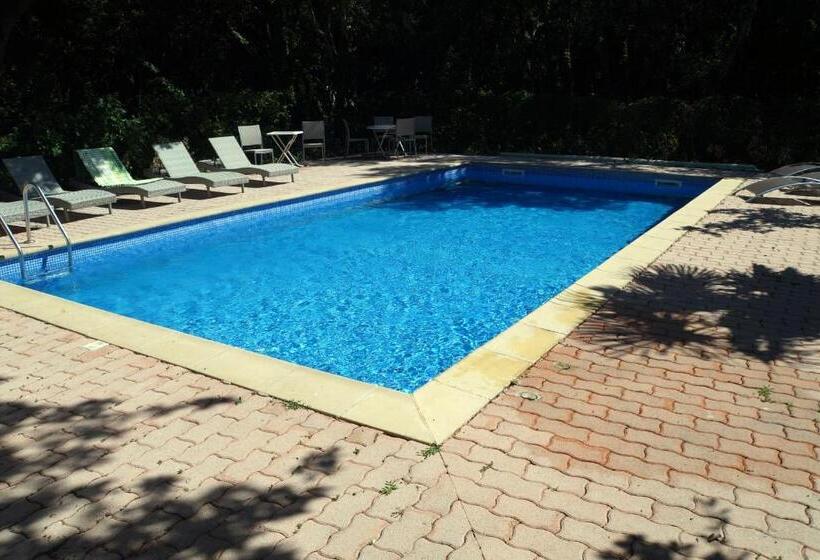 مبيت وإفطار Lo Rastelié