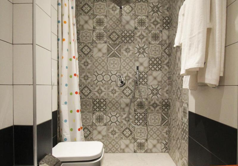 Bed and Breakfast Oda Hotel Tirana