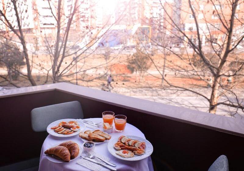 Bed and Breakfast Oda Hotel Tirana