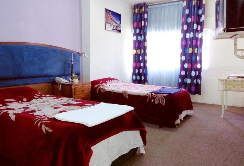 هتل Ameer Alsharq