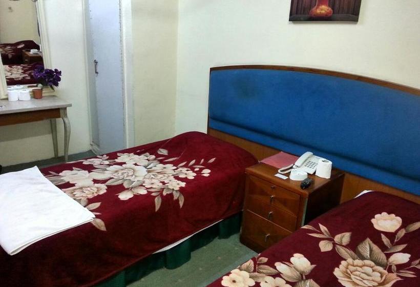 هتل Ameer Alsharq