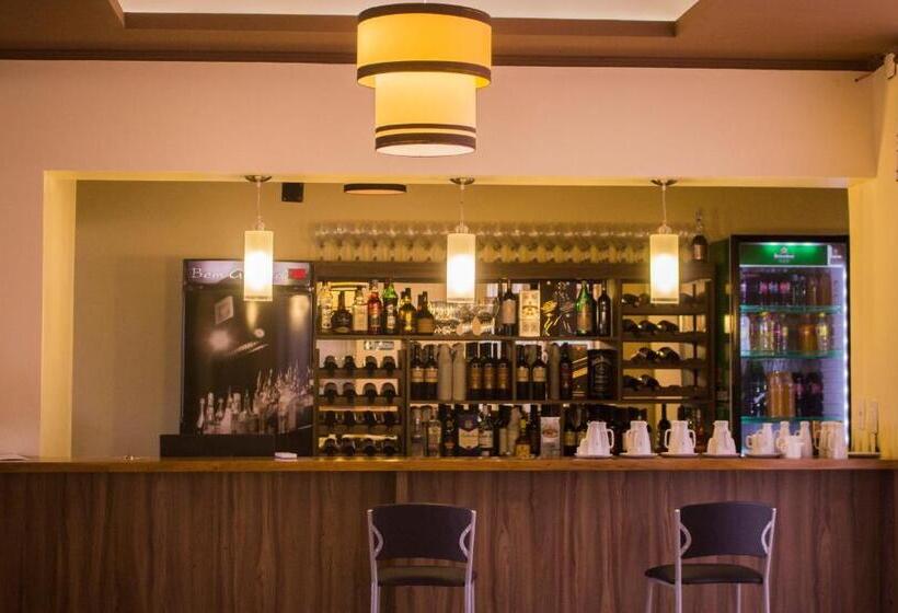 Otel Bagu Azul Obera