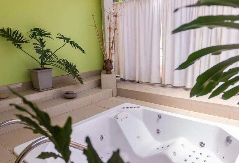 Otel Bagu Azul Obera