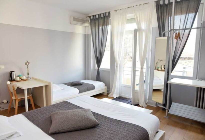 酒店 Cafe De Paris