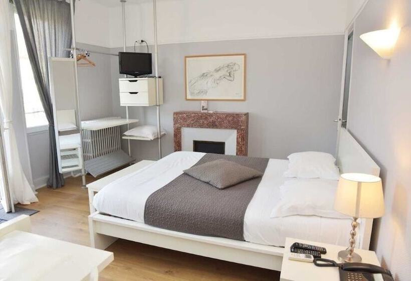 酒店 Cafe De Paris