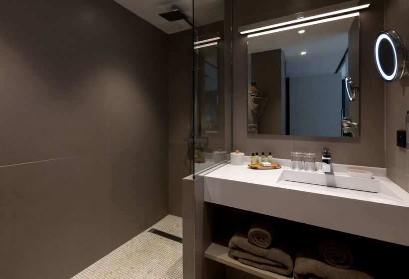 ホテル L Arbre Voyageur   Bw Premier Collection   Lille