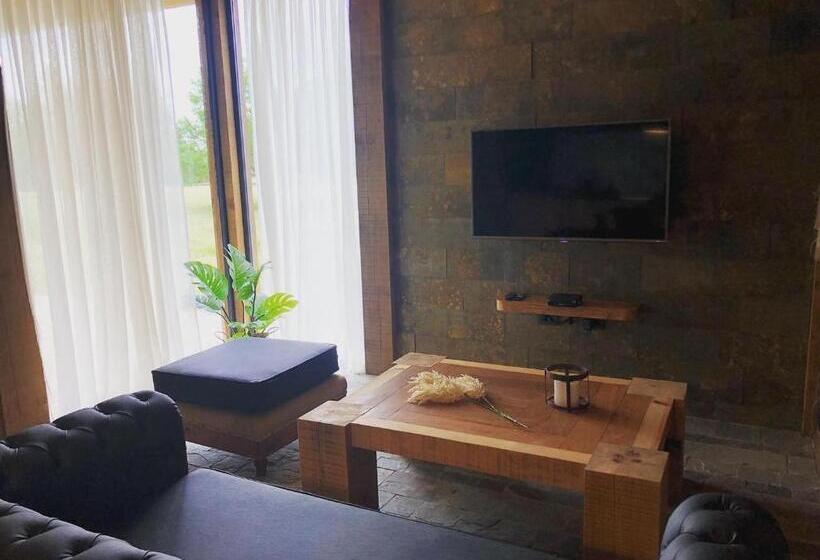 בית מלון כפרי Noha Casa De Campo