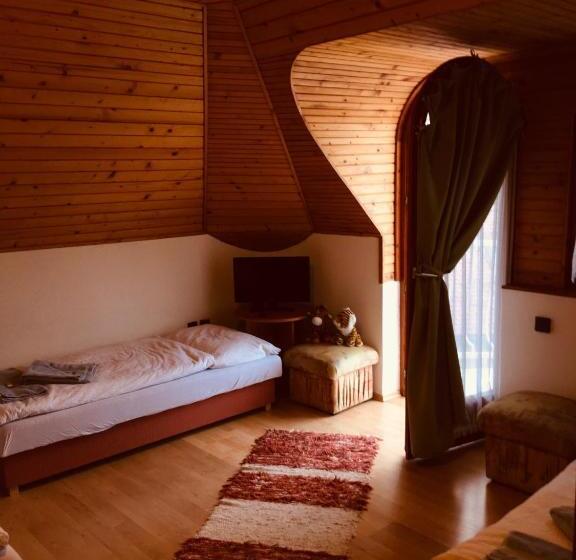 צימר Káptalan Vendégház