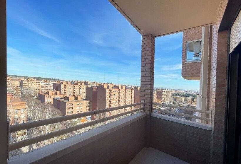 Apartamentos El Pilar 3000