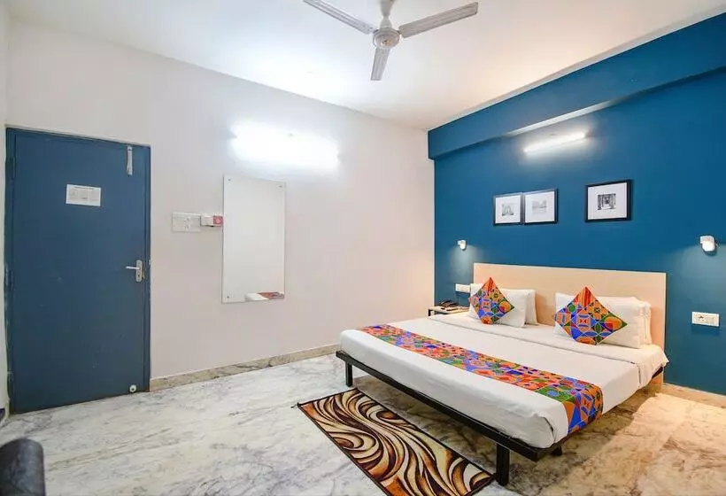 Fabhotel Silverkey Kalighat