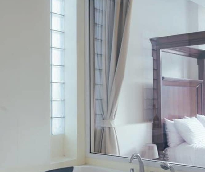 בית מלון כפרי The Peak Residence