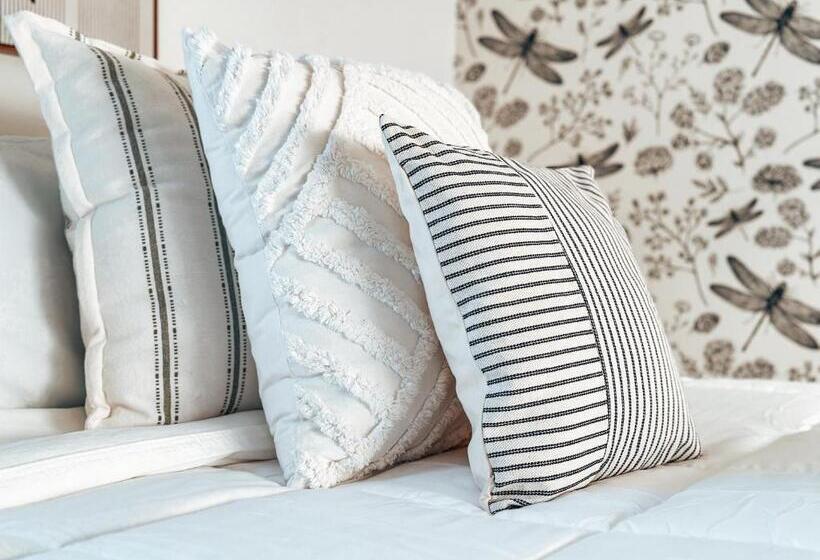 مبيت وإفطار The Yucca