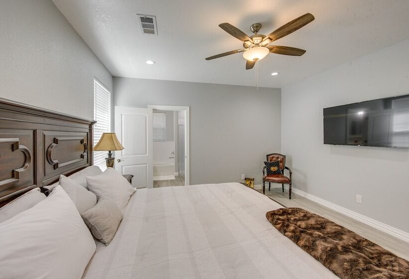 Callender Lake House: Fish, Boat + More!