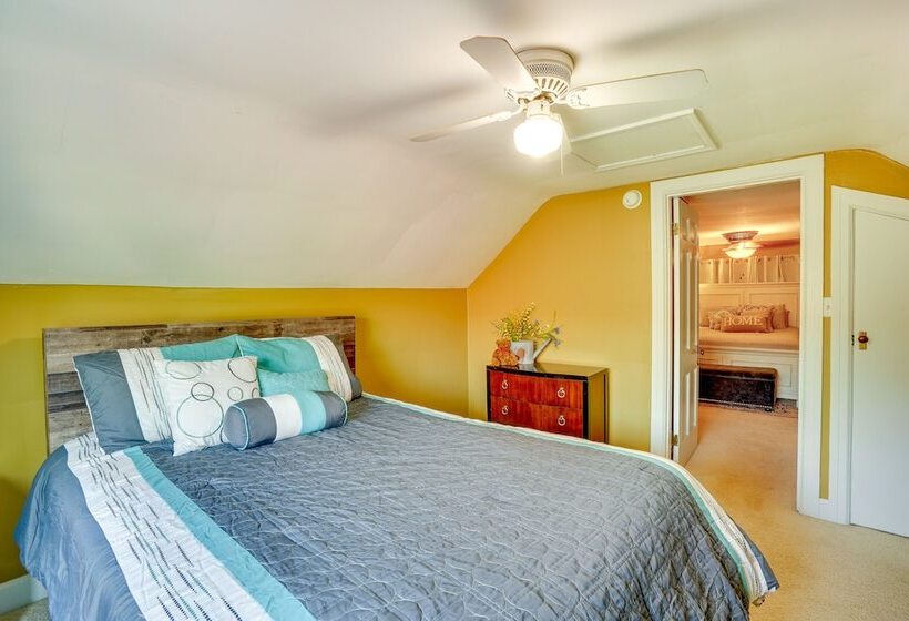 Charming Bardstown Home W/ Deck ~ 1 Mi To Downtown