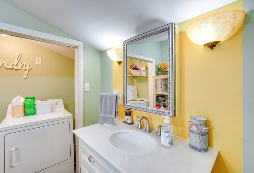 Charming Bardstown Home W/ Deck ~ 1 Mi To Downtown