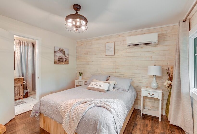 Cozy Tennessee Retreat W/ Patio & Charcoal Grill!