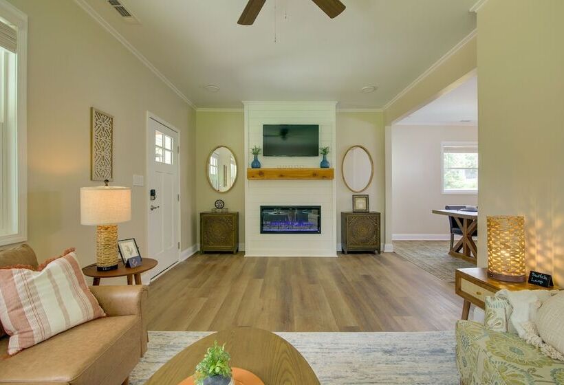Dog Friendly Jackson Home Near Downtown Hub!