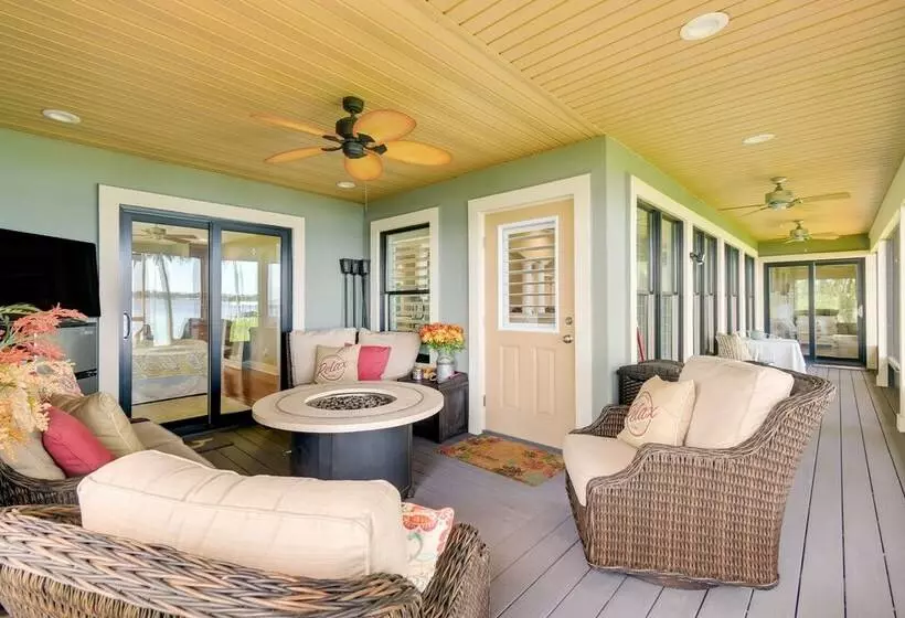 East Palatka Home On St Johns River W/ Boat Dock!