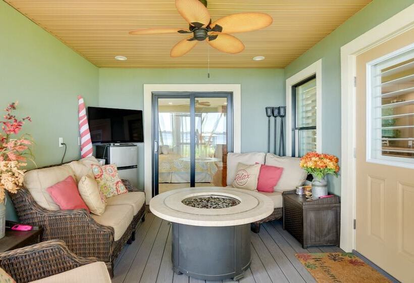 East Palatka Home On St Johns River W/ Boat Dock!