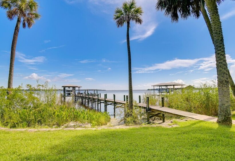 East Palatka Home On St Johns River W/ Boat Dock!