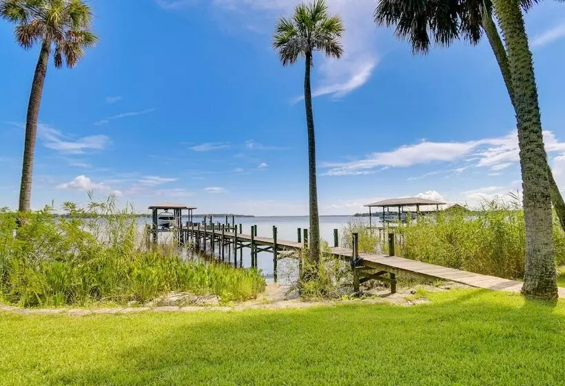 East Palatka Home On St Johns River W/ Boat Dock!