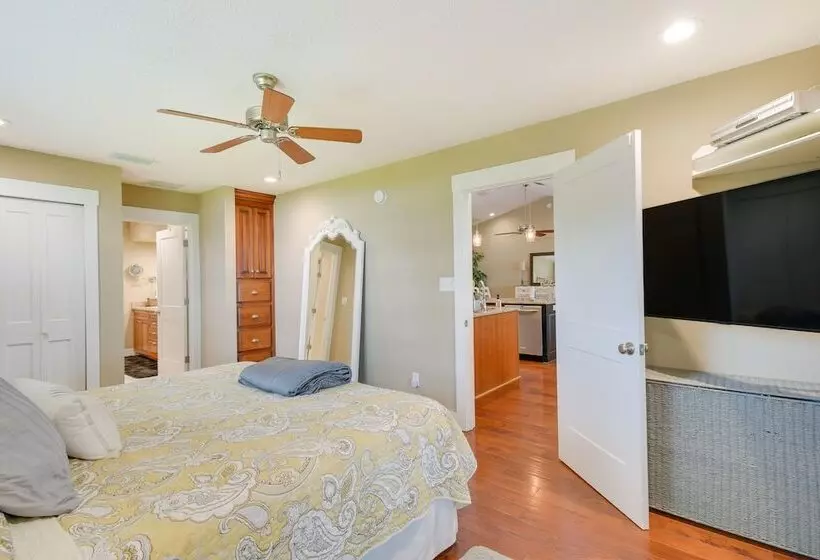 East Palatka Home On St Johns River W/ Boat Dock!