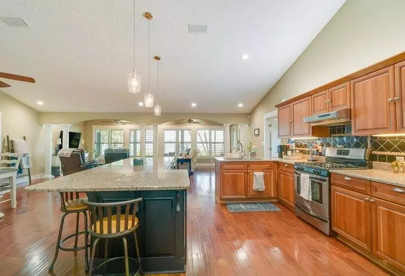 East Palatka Home On St Johns River W/ Boat Dock!