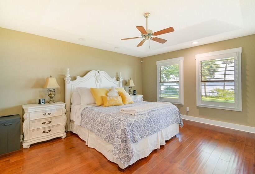 East Palatka Home On St Johns River W/ Boat Dock!