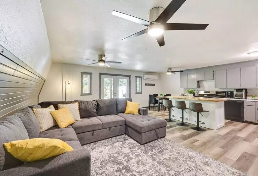 Family Friendly Broken Bow Home W/ Grill!