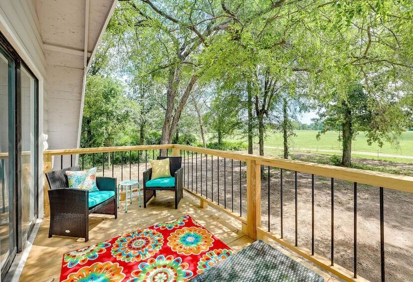 Family Friendly Broken Bow Home W/ Grill!