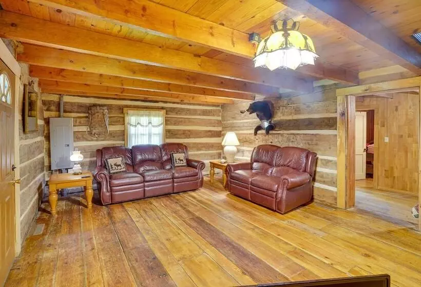 Historic Cabin Retreat ~ 2 Mi To Seneca Rocks!