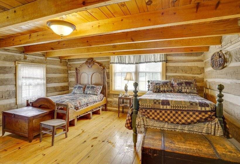 Historic Cabin Retreat ~ 2 Mi To Seneca Rocks!