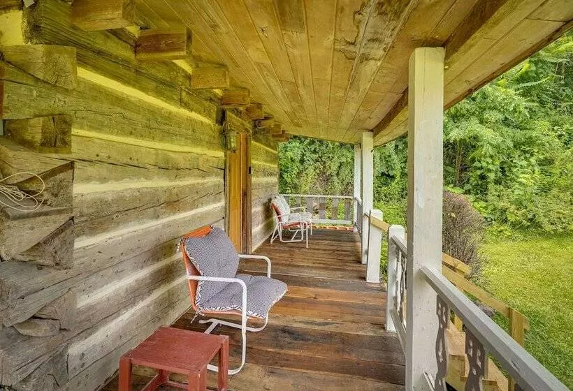 Historic Cabin Retreat ~ 2 Mi To Seneca Rocks!