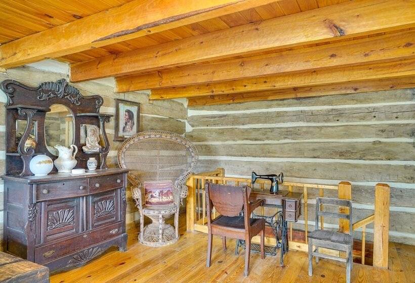 Historic Cabin Retreat ~ 2 Mi To Seneca Rocks!