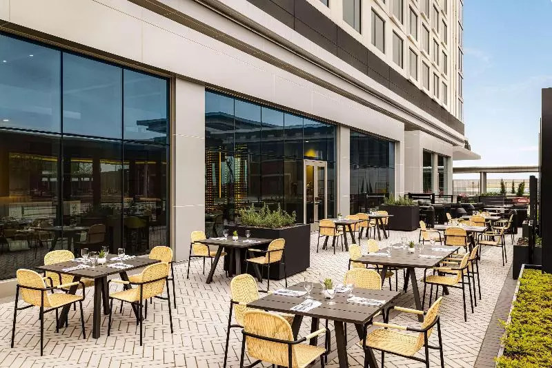 Hotelli Hilton Bna Nashville Airport Terminal