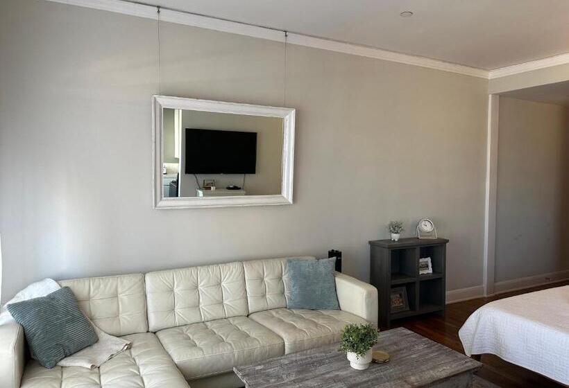 ホテル The Vurpillat