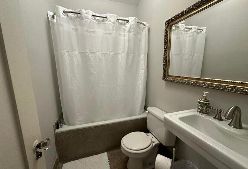 ホテル The Vurpillat