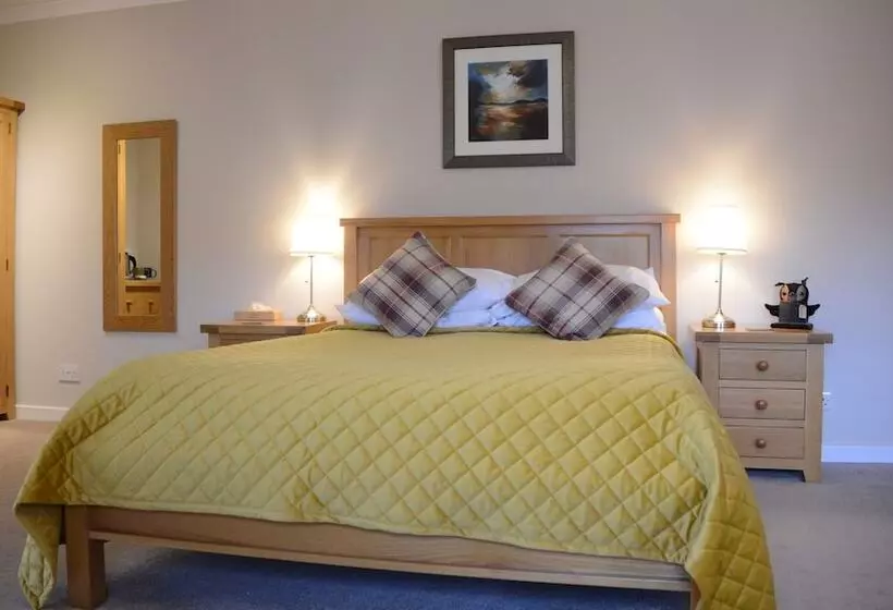 ペンション Lochview Guest House