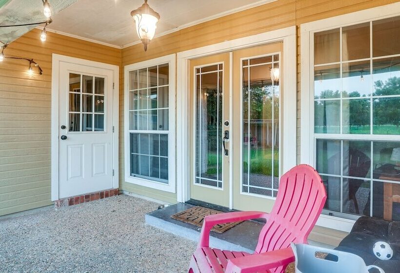 Pet Friendly Bossier City Home Rental: Fenced Yard