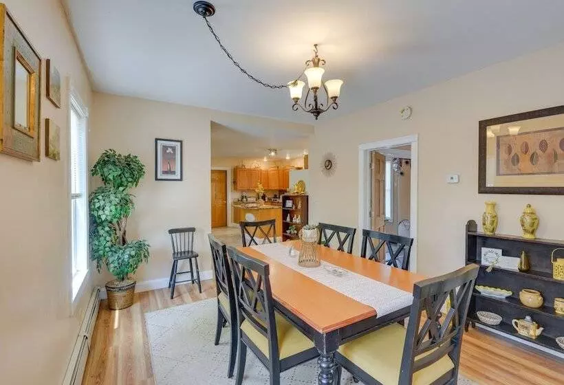 Pet Friendly Claremont Vacation Rental!