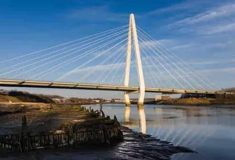 اقامتگاه Inviting 3 Bed House In Sunderland, Wifi, Parking