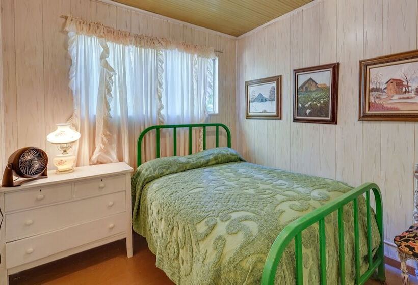 Deck + Al Fresco Dining: Washington Cabin Escape!